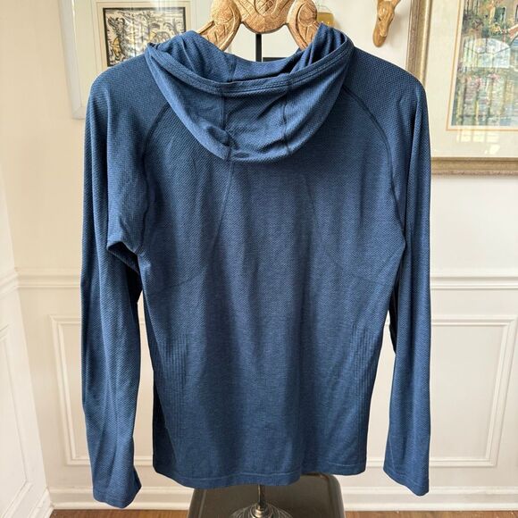 Lululemon Metal Vent Tech Hoodie Lightweight Blue $118 S - Picture 4 of 9
